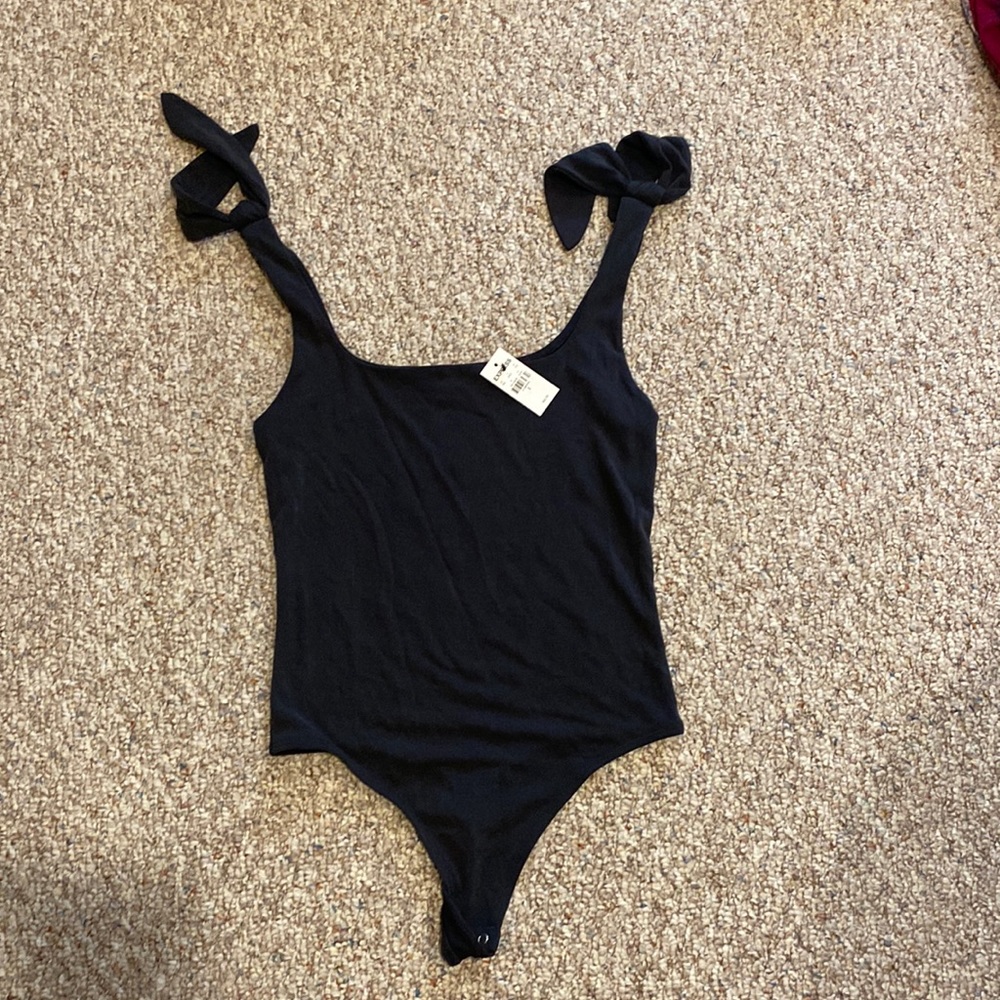 NWT Express body suit. Size small. Slate gray